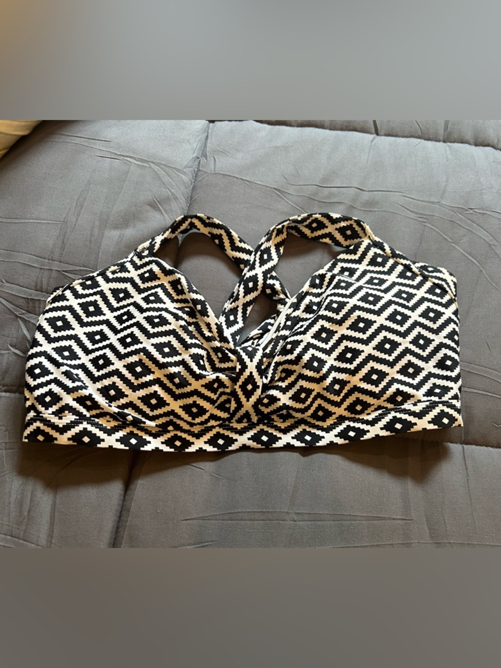 Black & White Geometric Women’s Bikini Top